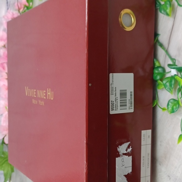 Vivienne Hu VHNY Studded Leather Cage Sandals NIB - Picture 10 of 13